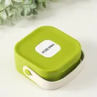 Шкатулка пластик для украшений с зеркалом, с ручкой 3 ячейки, 3 полосы, зелёны 9х9х3,8 см