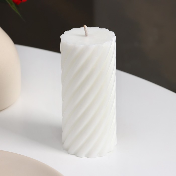 Свеча-цилиндр "Спираль", 5х10 см, белая, 6 ч