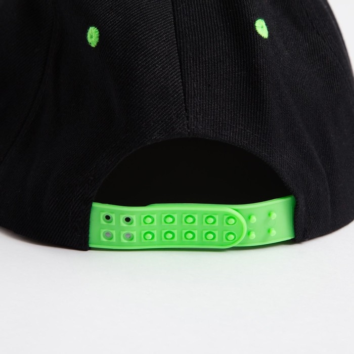 Бейсболка с прямым козырьком для мальчика MINAKU, размер 54, цвет чёрный/зеленый