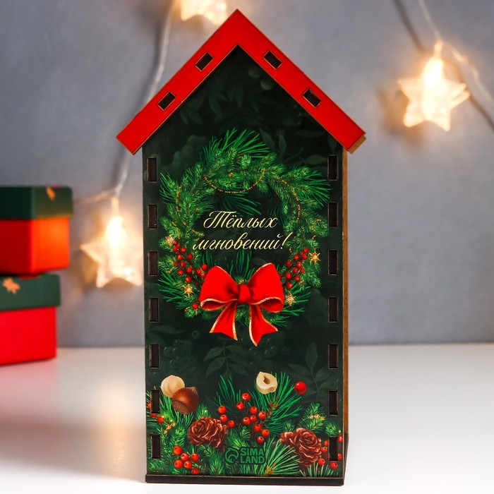 Новогодний чайный домик "Белочка" 20х10,5х9,5 см