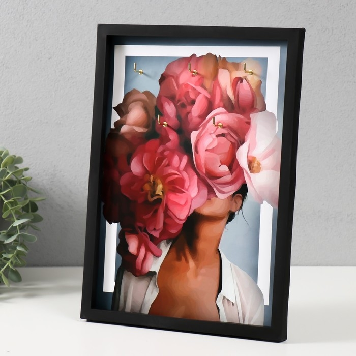 Ключница открытая "Цветы 2"  5 крючков,  23х32 см