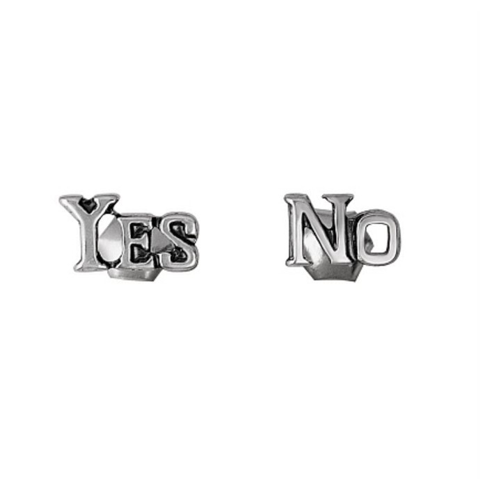 Пусеты &laquo;Да или нет&raquo;, посеребрение с оксидированием