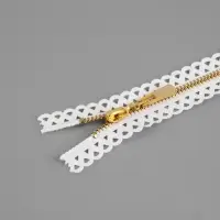 Молния металлическая, №3, неразъёмная, замок автомат, 60 см, белая