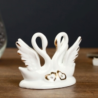 Фигурка под фарфор &laquo;2 лебедя изящество&raquo;, стразы, 10&times;5&times;9 см