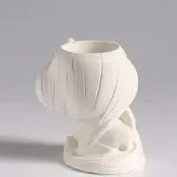 Ваза гипс настольная "Девушка с длинными волосами" 6х8х9см