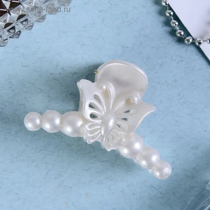 Крабик для волос &laquo;Белый туман&raquo;, бабочка в бусинах, 7 см, белый