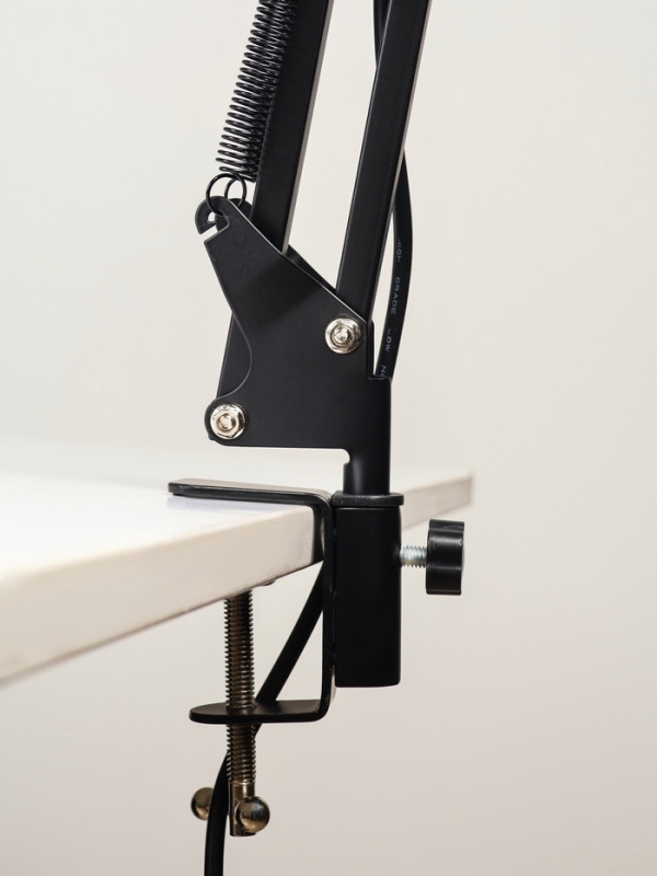 Микрофон конденсаторный Music Life черный: кабель, ветрозащита, стойка