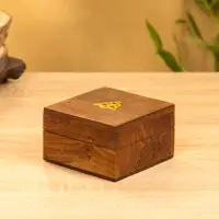 Шкатулка "Трикветр" 10х10х6 см, дерево шишам