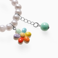 Браслет детский "Выбражулька" бусина на цепочке и цветок, жемчуг, цветной