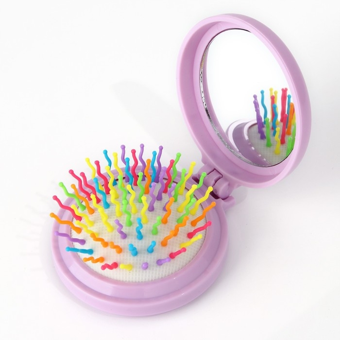 Набор детской косметики в чемодане &laquo;Единорожка&raquo;, тени, резинки для волос, блески для губ, глиттер, украшения, лаки для ногтей, наклейки, пилочка, расчёска, кисти, косметичка