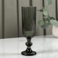 Бокал для шампанского стеклянный Magistro &laquo;Грани&raquo;, 150 мл, 5,5&times;18,5 см, цвет графит