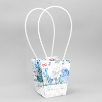 Переноска для цветов &laquo;Чувства&raquo;, 13.5 х 15 х 9.5 см