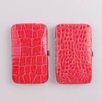 Набор маникюрный &laquo;Рептилия&raquo;, 8 предметов, в футляре, цвет красный