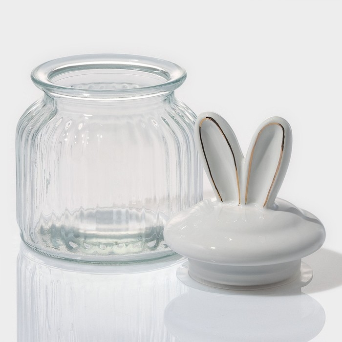 Банка стеклянная для хранения сыпучих продуктов Доляна &laquo;Зайка в золотом&raquo;, 600 мл, с керамической крышкой