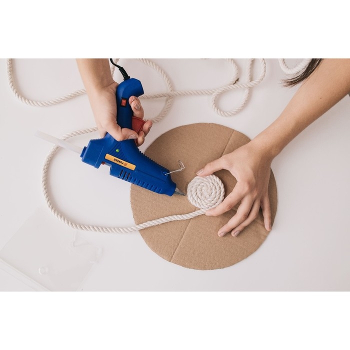 Канат хлопчатобумажный 6 мм (120 м) белый Канат хлопчатобумажный 6 мм (120 м) белый