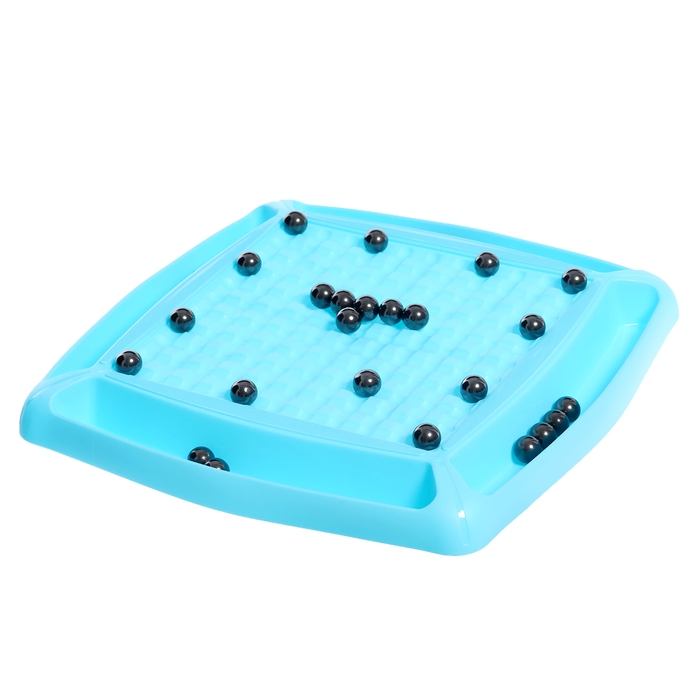 Настольная игра &laquo;Магнитная битва&raquo;, 2-4 игрока, 8+, 28 шариков