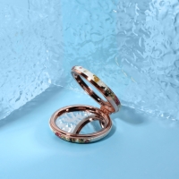 Зеркало складное &laquo;Париж&raquo;, d = 7,5 см, с увеличением, искусственная кожа, цвет золотистый