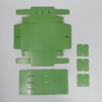 Коробка под 8 конфет и шоколад с ячейками, кондитерская упаковка &laquo;Любимому учителю&raquo; 18 х 18 х 4 см