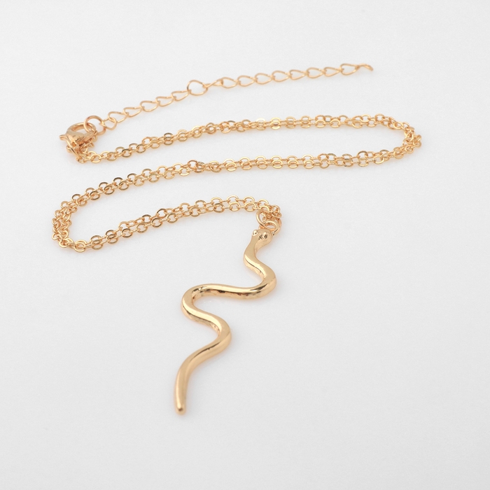 Кулон &laquo;Змея&raquo; изящная, цвет золото
