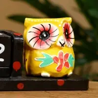 Календарь настольный "Совушки" дерево 19х6х6 см, цв. чёрно-жёлтый