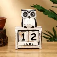 Календарь настольный "Совенок" дерево 11х5х16 см, цв. чёрно-белый