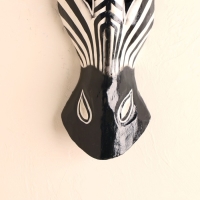 Маска дерево "Зебра" 30х11х4,5 см Маска дерево "Зебра" 30х11х4,5 см