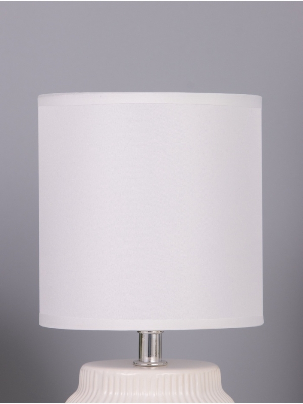 Лампа настольная "Афина" 1х40Вт Е14 белый 13х13х26см МОДЕЛЬ: