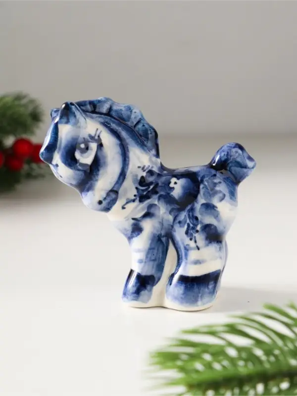Сувенир Конь Яхонт, 8х8,5х3,5 см, гжель