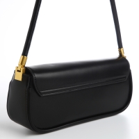 Сумка женская, багет, на магните, цвет чёрный Сумка женская, багет, на магните, цвет чёрный