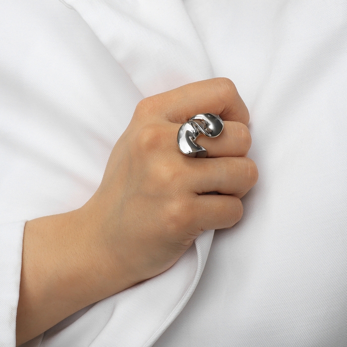 Кольцо металл &laquo;Тренд&raquo; марс, витое, цвет серебро, размер 18