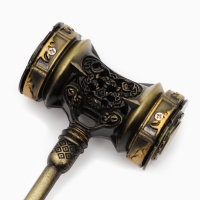 Сувенирное оружие подвесное мини "Молот", брелок, 12 см, светится при ударе Сувенирное оружие подвесное мини "Молот", брелок, 12 см, светится при ударе