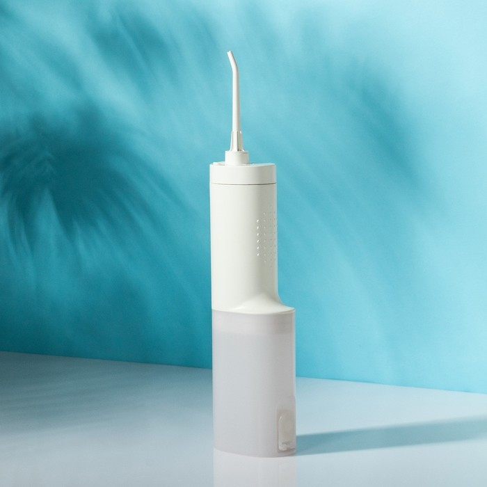 Ирригатор для полости рта Luazon LIR-02, портативный, 200 мл, 3 режима, 1 насадка, от USB Ирригатор для полости рта Luazon LIR-02, портативный, 200 мл, 3 режима, 1 насадка, от USB