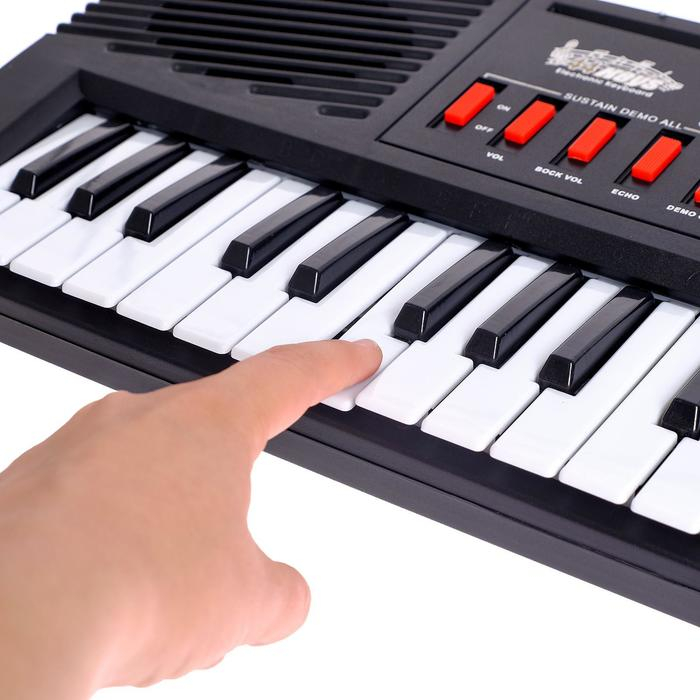 Синтезатор &laquo;Супермузыкант&raquo; с микрофоном, 44 клавиши, работает от сети и от батареек