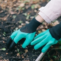 Перчатки садовые, нейлоновые &laquo;Землеройки&raquo;, с латексной пропиткой, с когтями, размер 10, зелёные, Greengo
