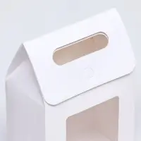 Коробка-пакет с окном, белый, 20&times;14&times;8 см