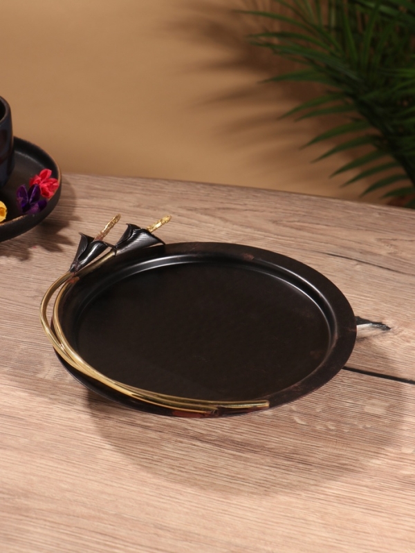 Блюдо сервировочное овальное "Черные каллы" черное с золотом. нержав сталь 22х5х21,5х5,5 см   104395