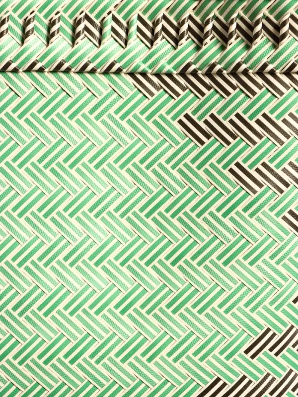 Сумка плетёная, 30&times;15&times;35 см, пластик, чёрно-бирюзовая