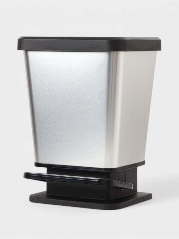 Контейнер для мусора с педалью "Металл" 20л