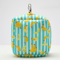 Подвесной домик-кубик "Бананы", 17 х 17 х17 см Подвесной домик-кубик "Бананы", 17 х 17 х17 см