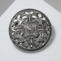 Брошь &laquo;Скандинавия&raquo; кельтские узлы, цвет чернёного серебра