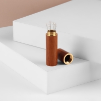 Игольница-туба, 8,5 &times; 1,7 &times; 1,7 см, цвет коричневый