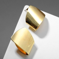 Серьги металл «Геометрия» заворот, цвет золото Серьги металл «Геометрия» заворот, цвет золото