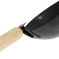 Ковш ТУНДРА, круглое дно, деревянная рукоятка, 390 мм Ковш ТУНДРА, круглое дно, деревянная рукоятка, 390 мм