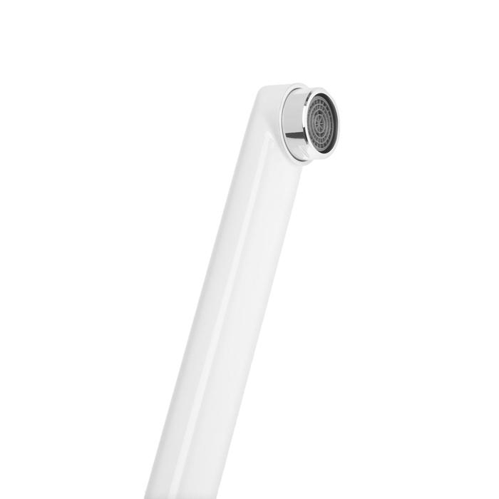 Cмеситель для ванны Accoona A7167G, однорычажный, излив 300 мм, силумин, белый Cмеситель для ванны Accoona A7167G, однорычажный, излив 300 мм, силумин, белый