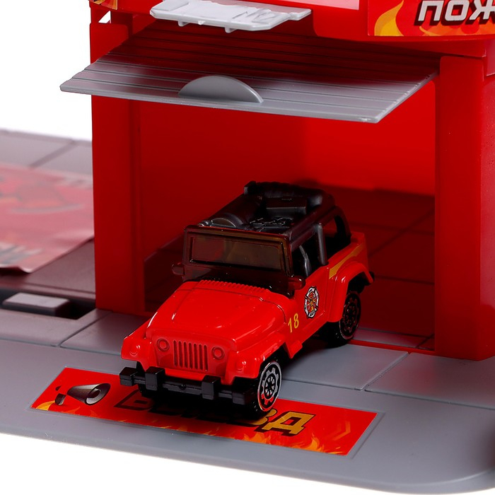 Парковка «Пожарная часть», с 2 металлическими машинами Парковка «Пожарная часть», с 2 металлическими машинами