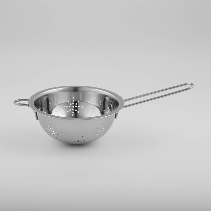 Дуршлаг из нержавеющей стали Доляна &laquo;Индия&raquo;, 750 мл, d=16 см, длинная ручка