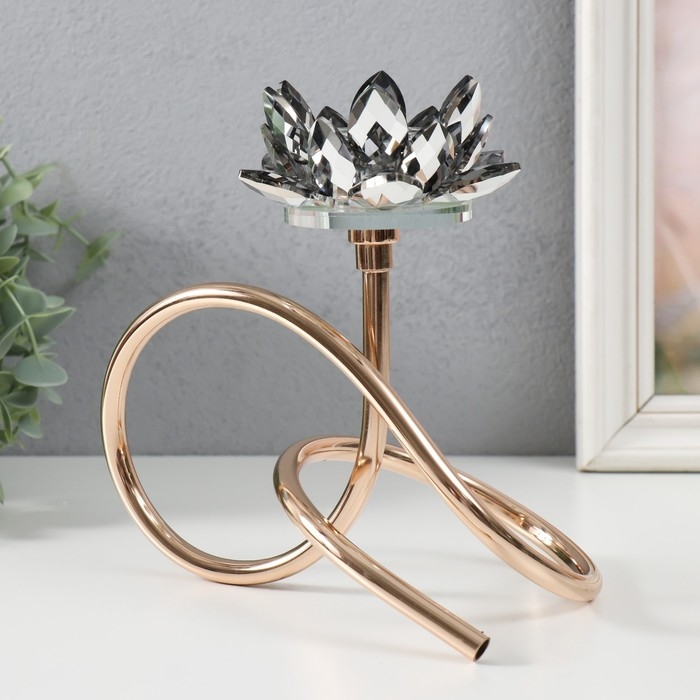 Подсвечник металл, акрил на 1 свечу "Чёрный лотос. Завиток" d=4 см золото 19х19 см