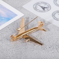 Брошь «Самолёт» цвет золото Брошь «Самолёт» цвет золото
