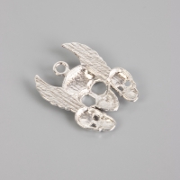 Декор для творчества металл "Три черепа и крылья" серебро набор 5 шт 3,3х2,6х0,2 см