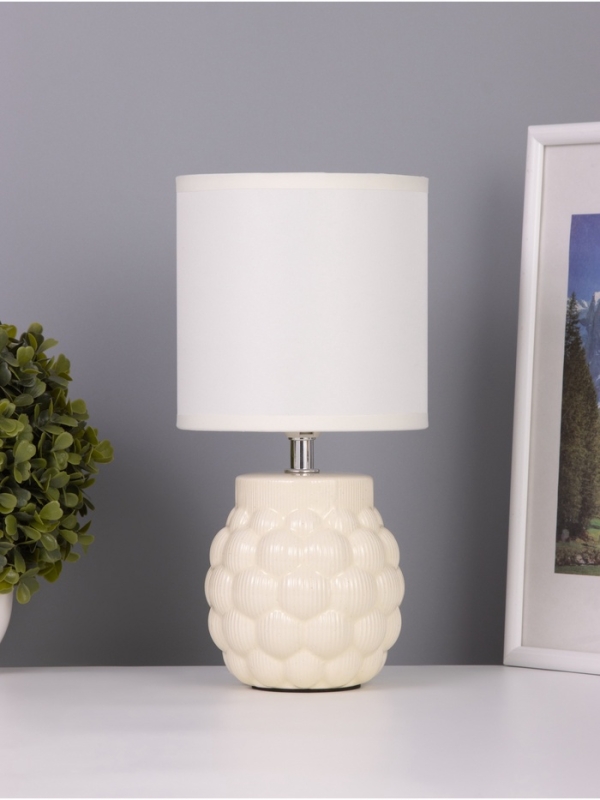 Лампа настольная "Хицугая" 1х40Вт Е14 бежевый 14х14х28см